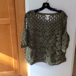 Chico’s Mesh Top Leaves and Floral Design